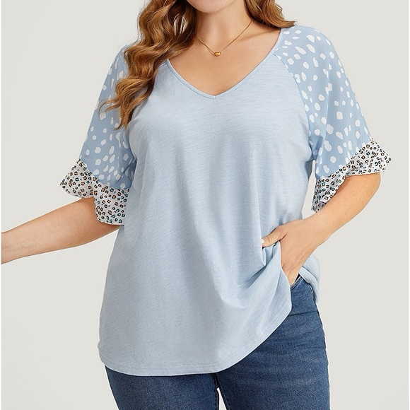 BloomChic Tops - BloomChic Blue Leopard Contrast Ruffle Trim Raglan Sleeve T-Shirt Size L…